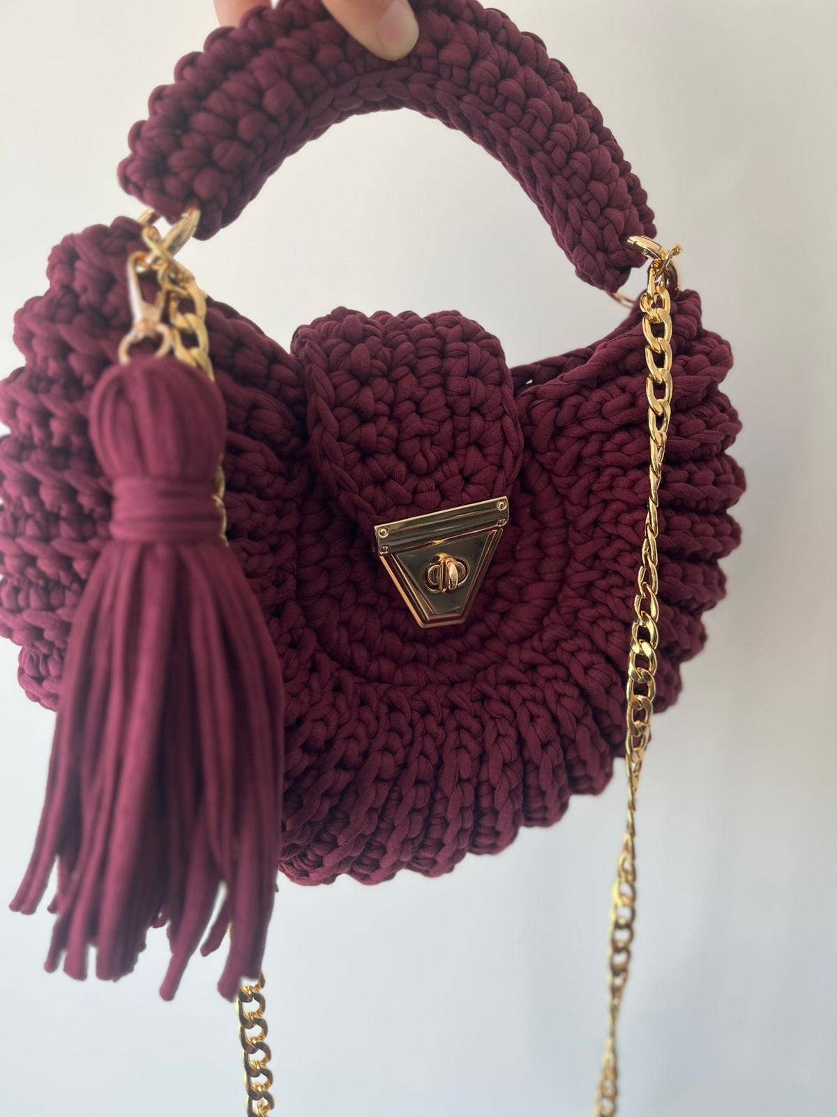 Round Mussel Crochet Bag