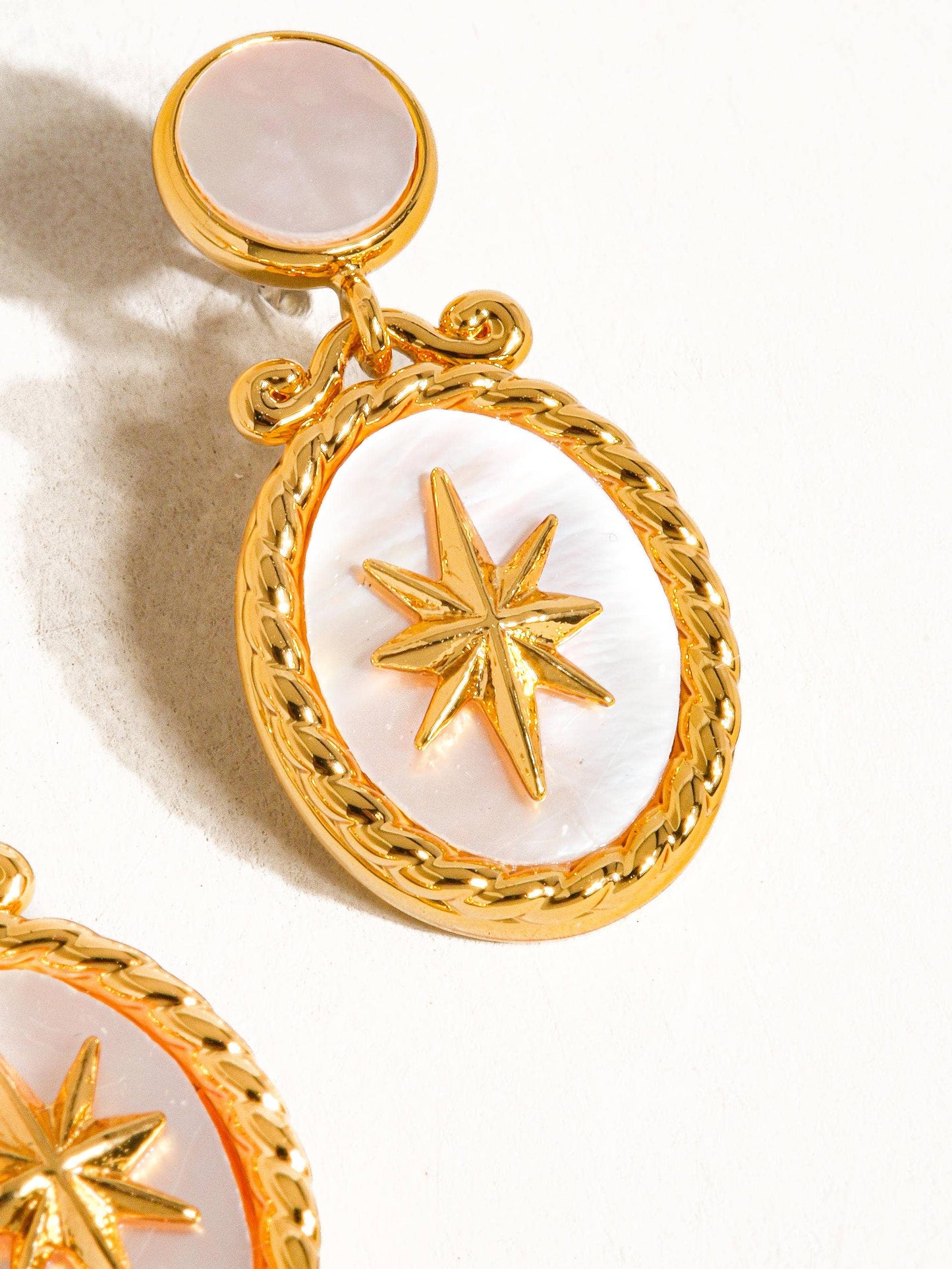 Vintage Star Shell Earring