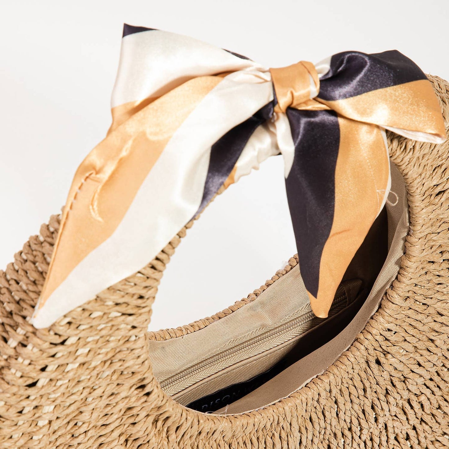 Round Straw Braided Circle Bag