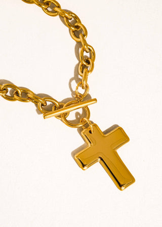 Trinite 18K Gold Waterproof Cross Necklace – Tarnish - Free Hypoallergenic Jewelry - Verte Boutique