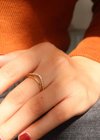 Layered V Rhinestone Ring - Verte Boutique