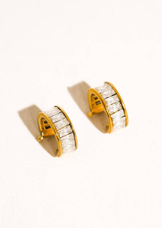 Gold Non - Tarnish Baguette Ear Cuff - Verte Boutique