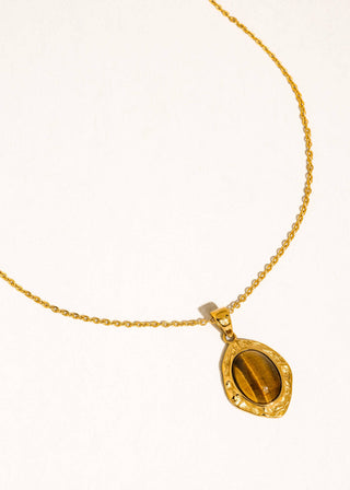 Vintage Oval Stone Pendant Necklace – 18K Gold Plated Non - Tarnish - Verte Boutique