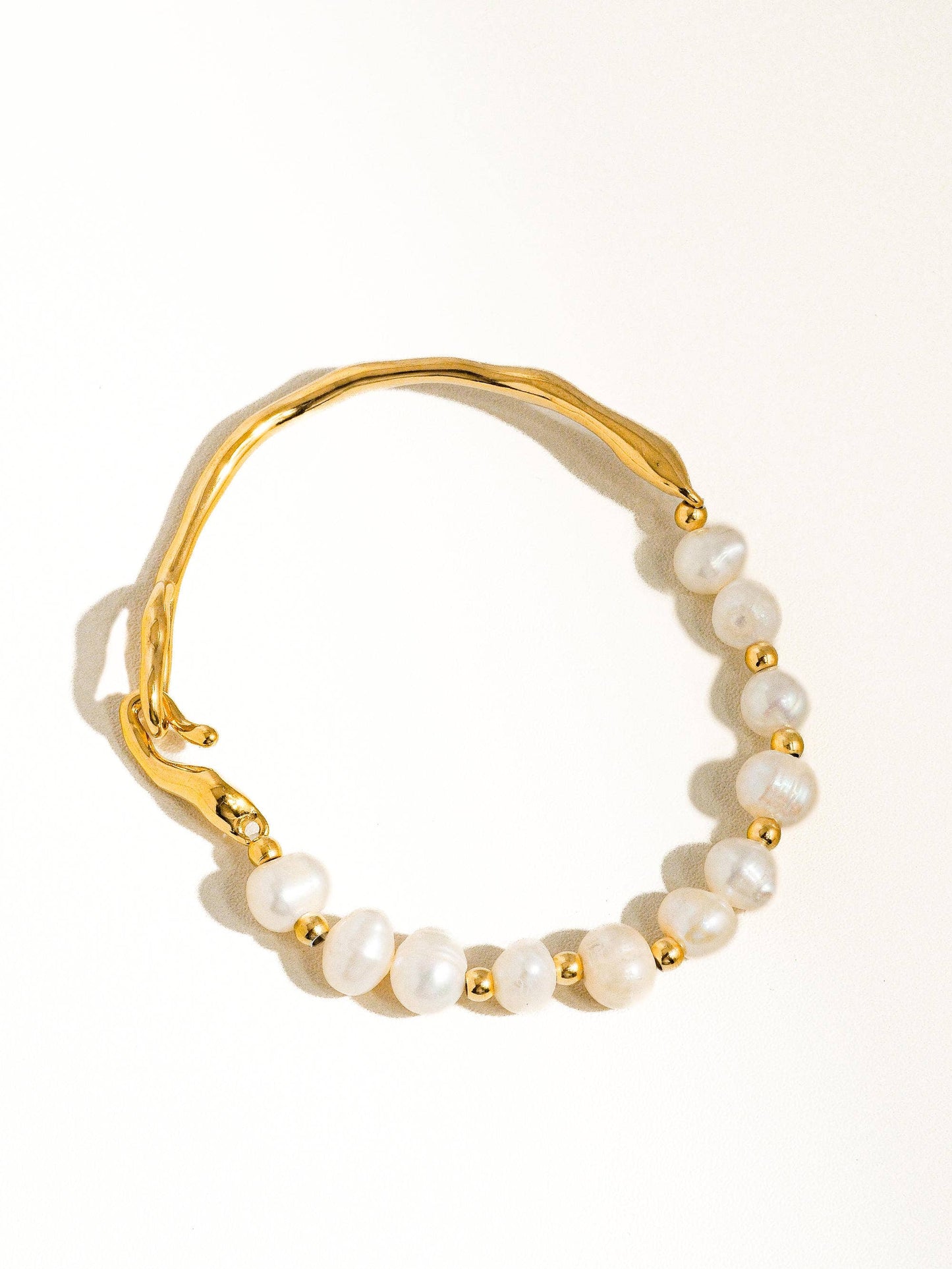 Natural Pearl Gold Bracelet