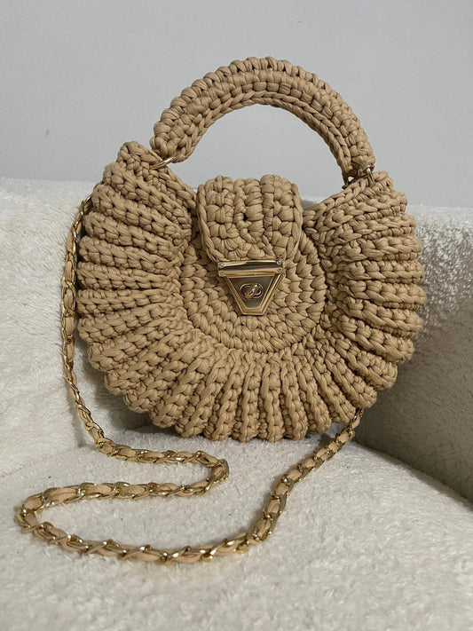 Round Mussel Handmade Crochet Purse