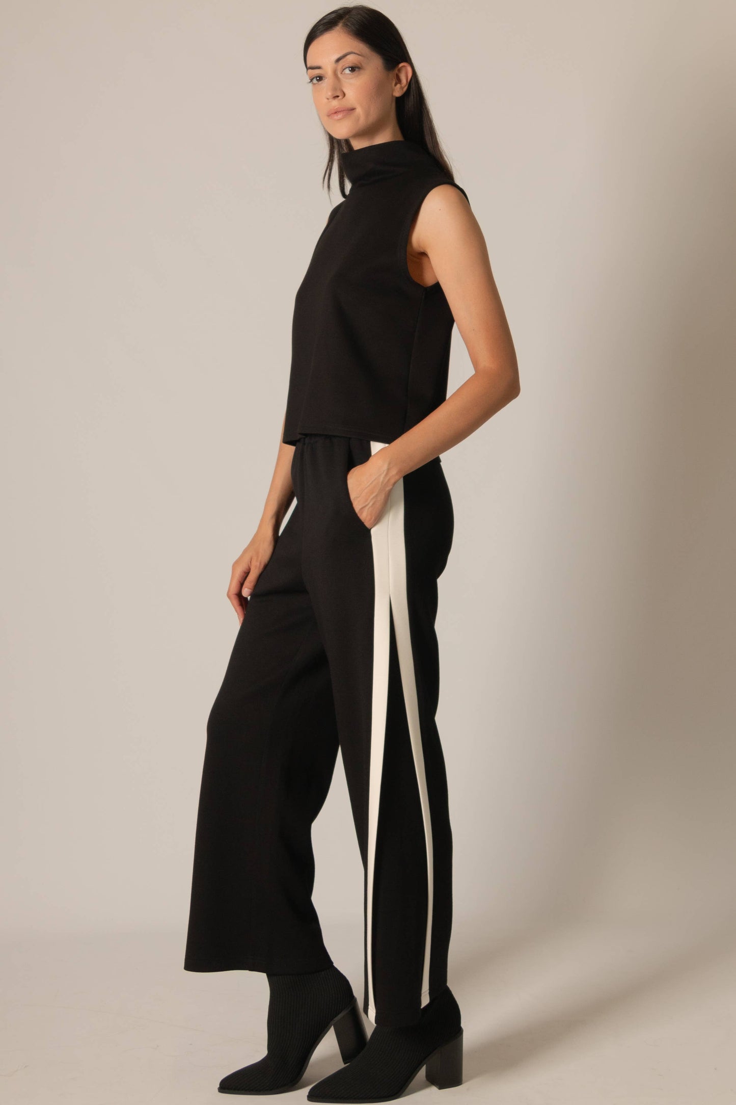 Butter Modal Side Contrast Stripe Pants