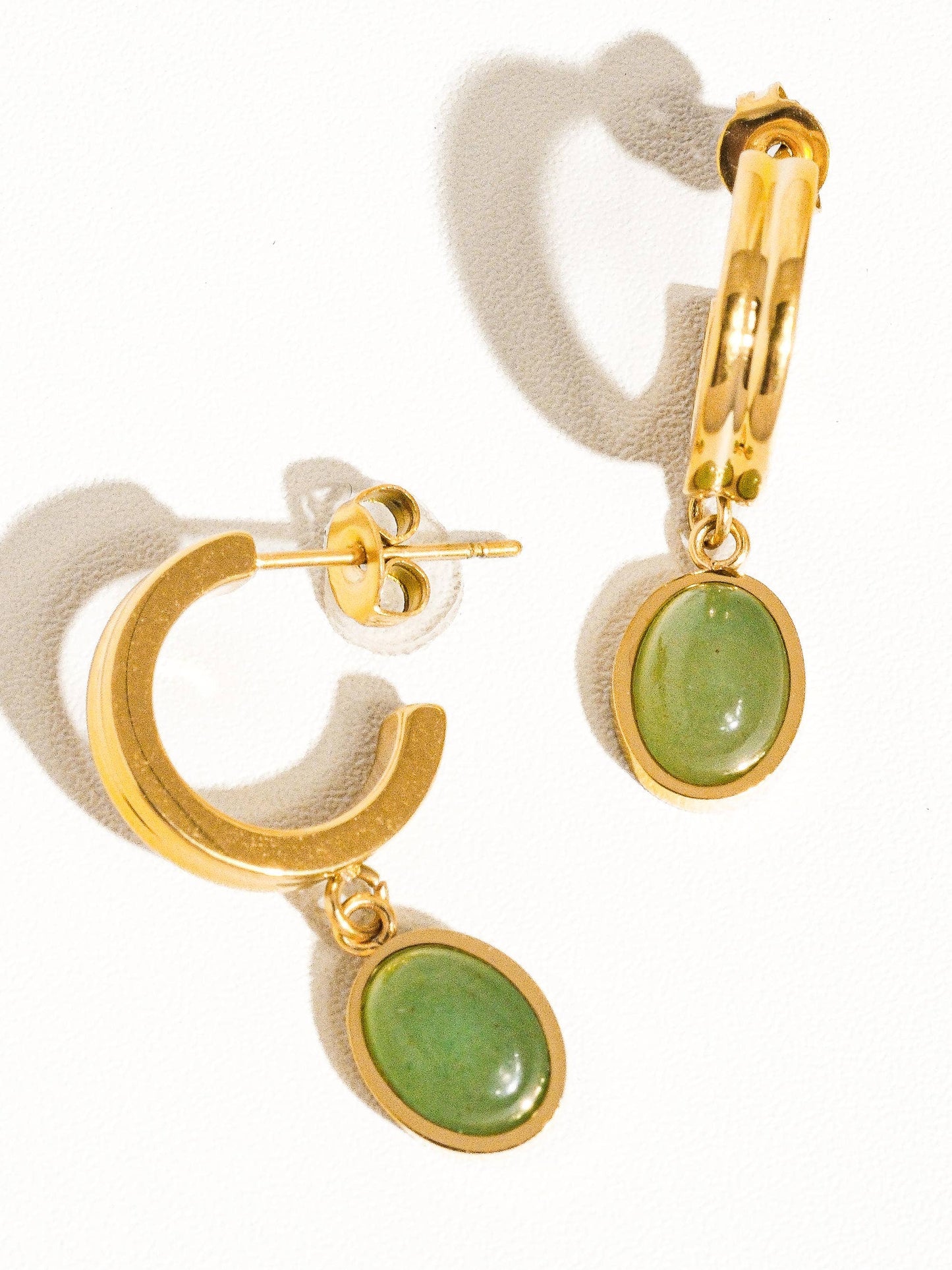 Round Stone Dangle Earring