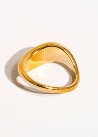 Non - Tarnish Classic Wavy Ring - Verte Boutique