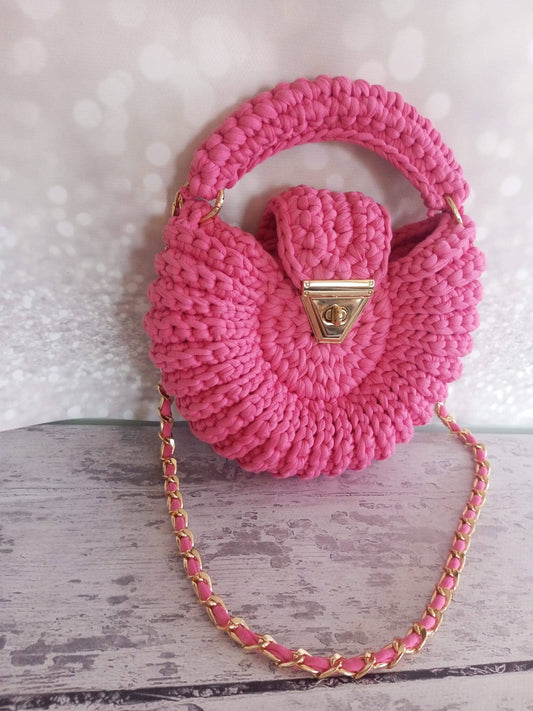 Round Mussel Crochet Handmade Bag