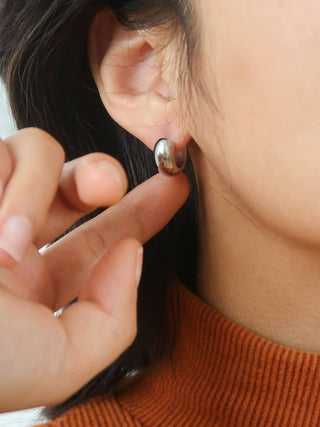 Small Classic Hoop Earring