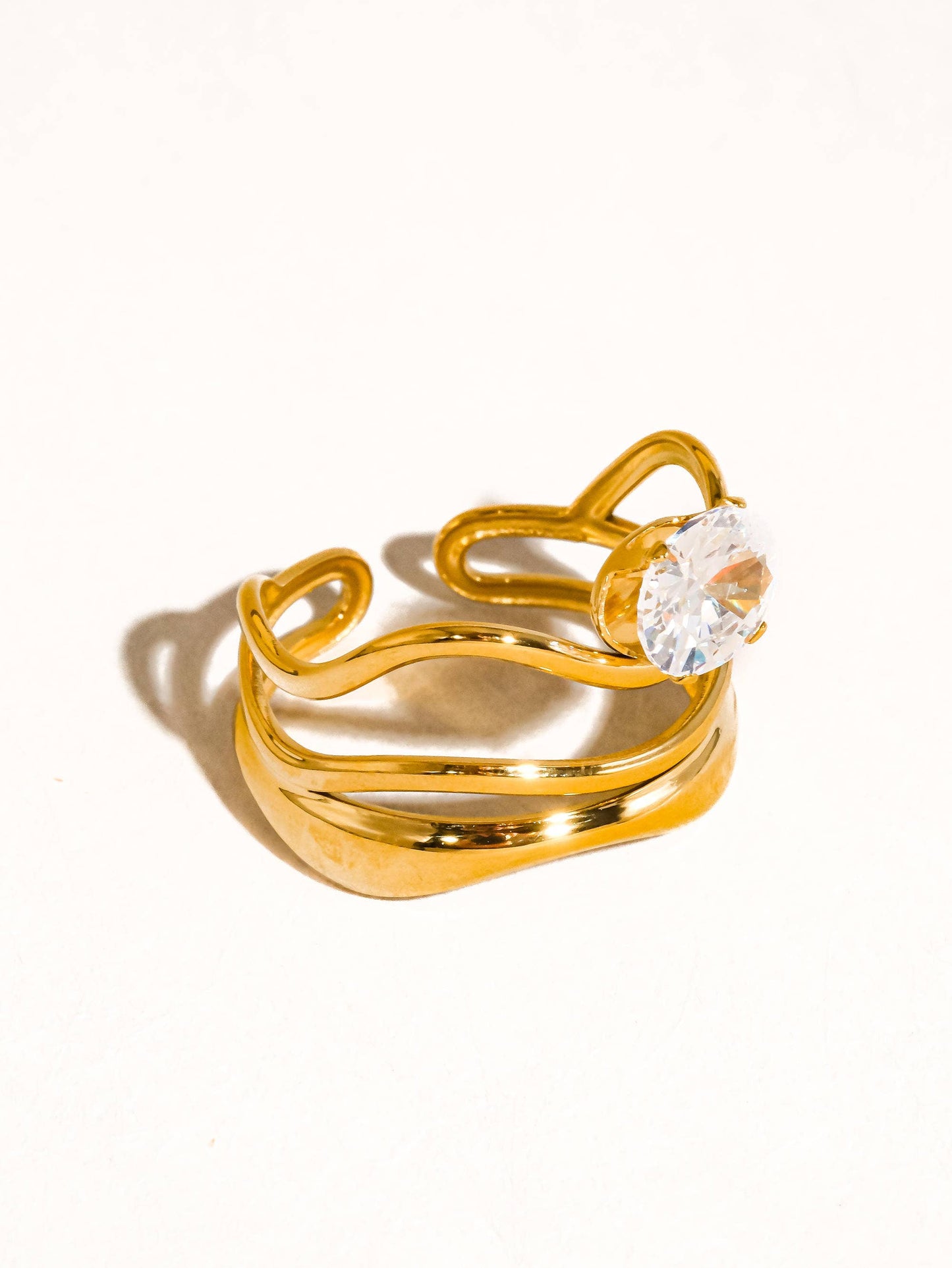 Abstract CZ Ring