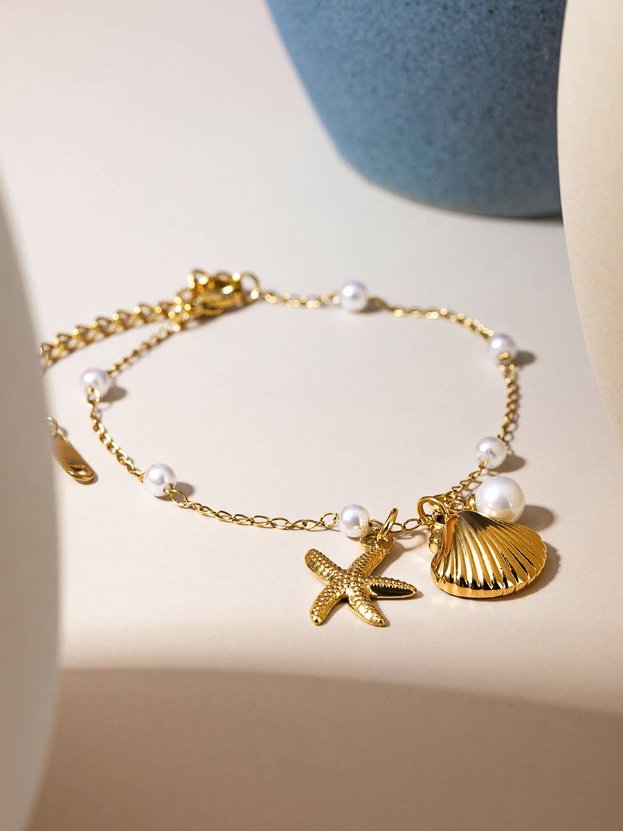 Seashell & Sea Star Pearl Necklace