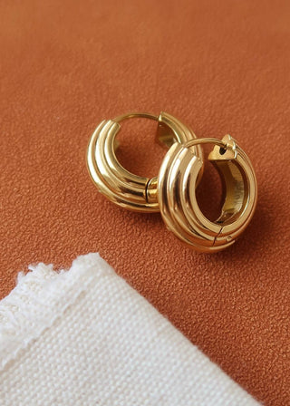 Juliette 18K Gold Chunky Hoop Earrings – Waterproof & Non - Tarnish Hoops - Verte Boutique