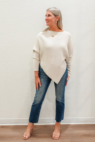 Mid Rise Raw Hem Cropped Bootcut Jeans - Verte Boutique