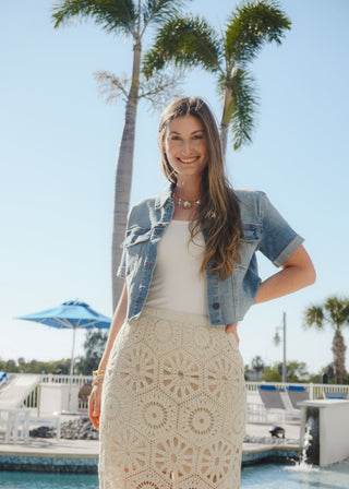 Medium Wash Cropped Short Sleeve Stretch Trucker Jacket - Verte Boutique