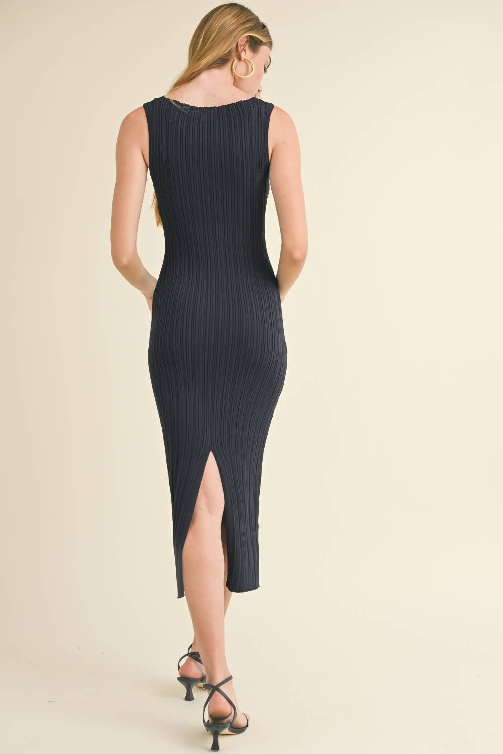 Wide Rib Knit Midi Dress
