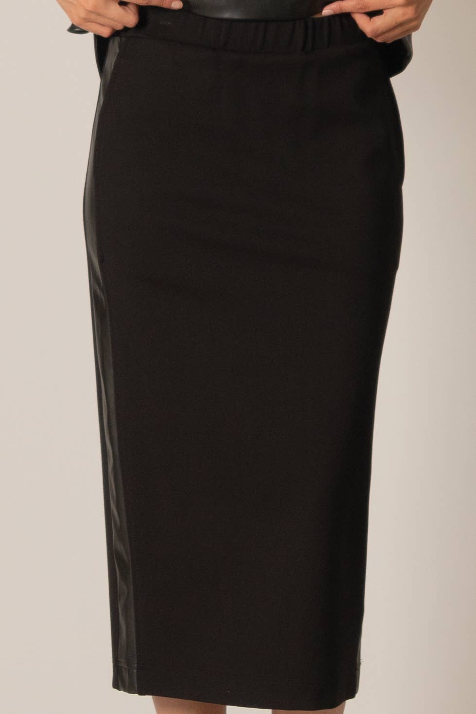 Fitted Ponte & Faux Leather Contrast Skirt