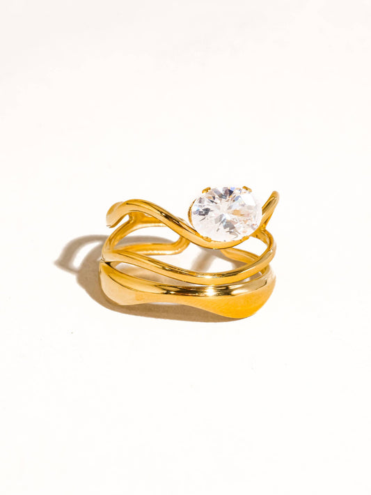 Abstract CZ Ring
