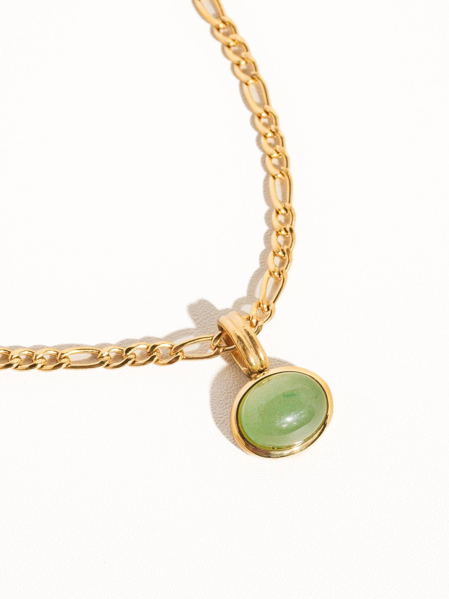 Green Stone Pendant Chain Necklace