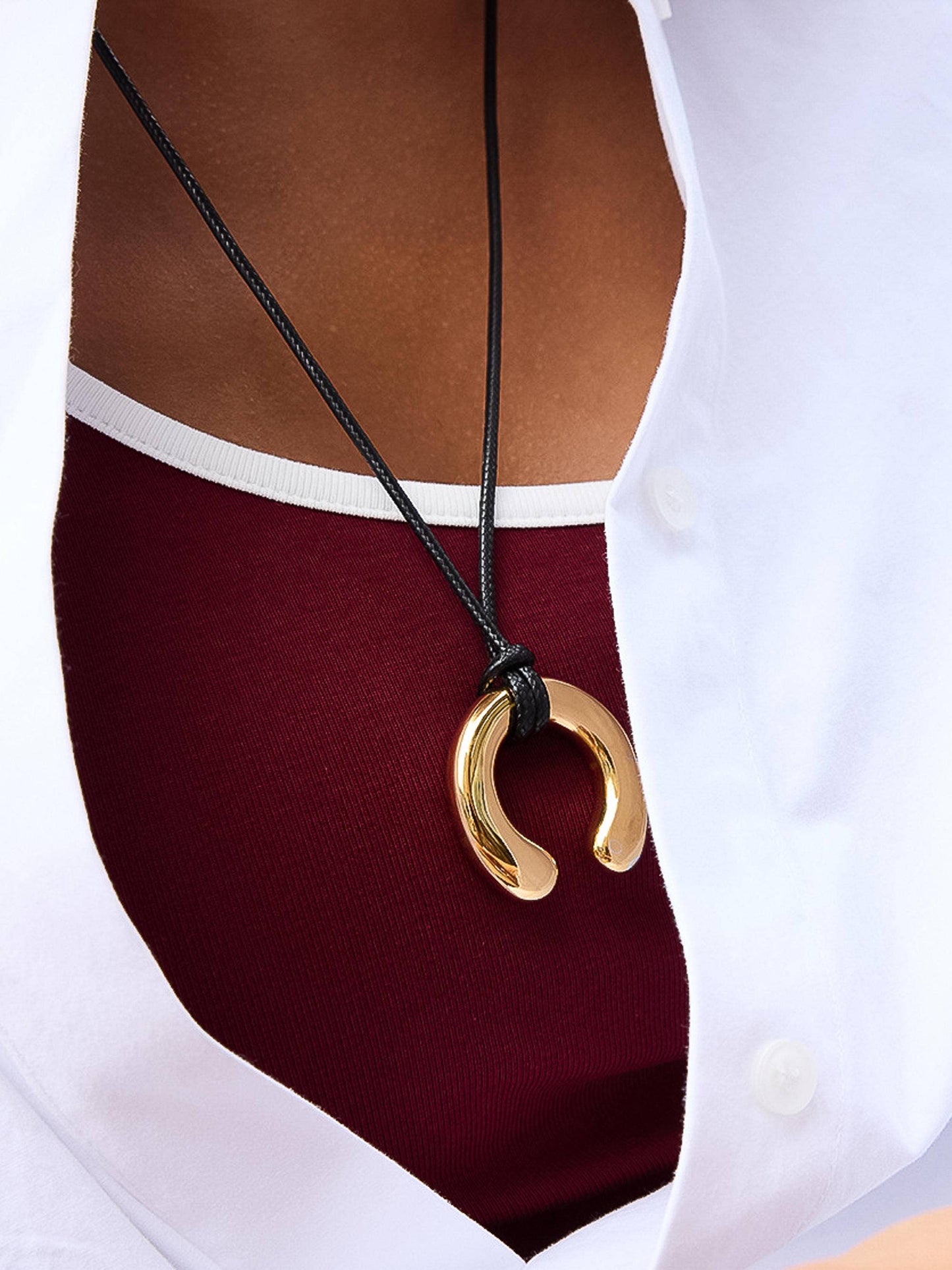 Gold Non-Tarnish Horseshoe Necklace