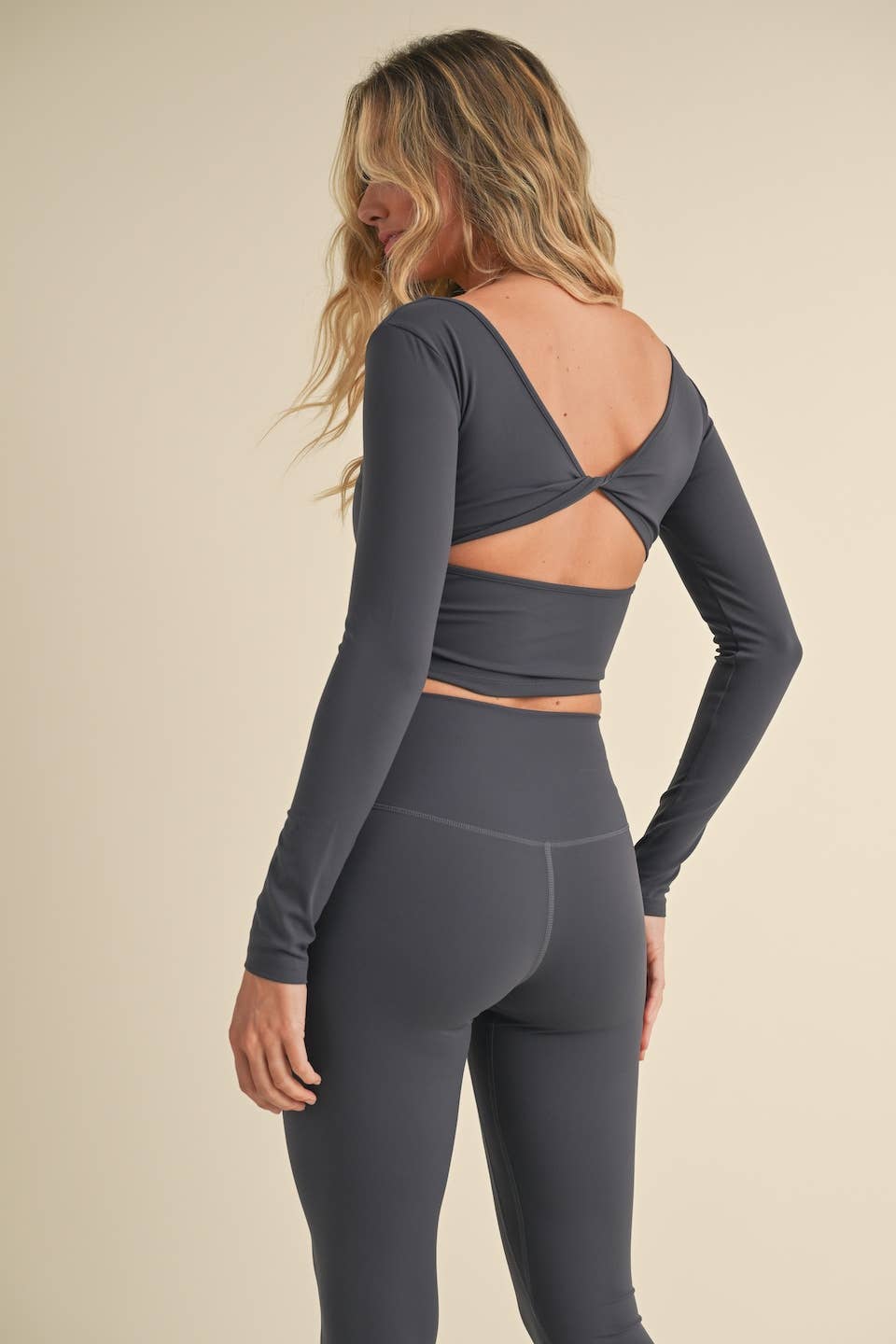 Twist Back Long Sleeve Active Top