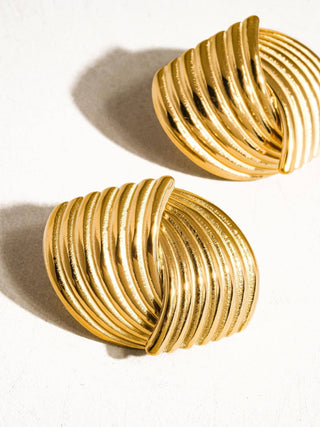 Wavy Studs - Verte Boutique