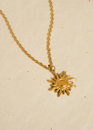 Gold Sun Necklace - Verte Boutique